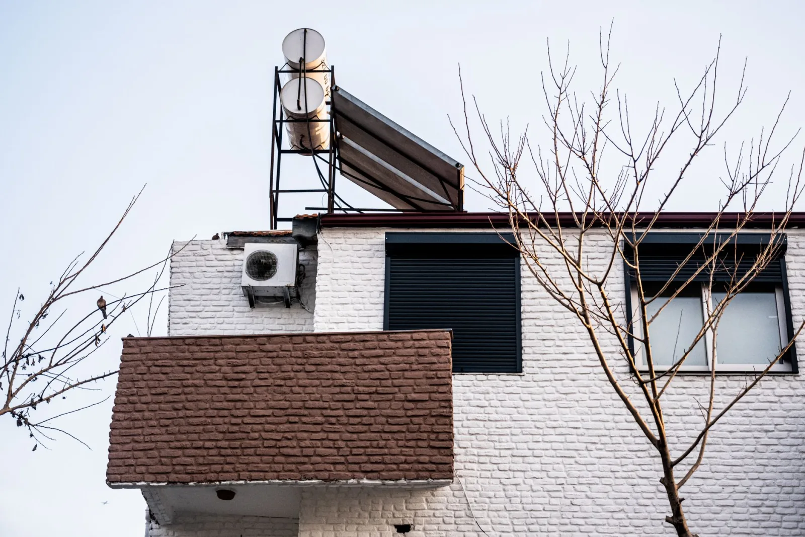 Hybride Omvormer Zonnepanelen Saldering 2026