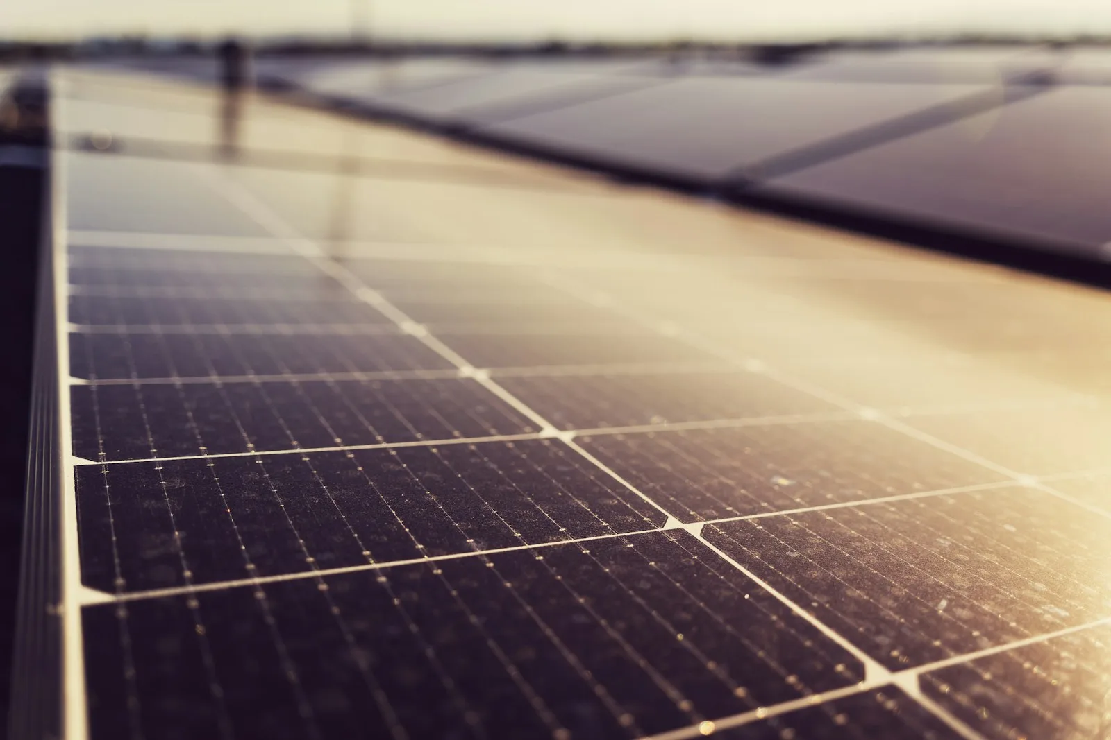 Omvormer Vervangen Kosten Zonnepanelen Saldering 2026