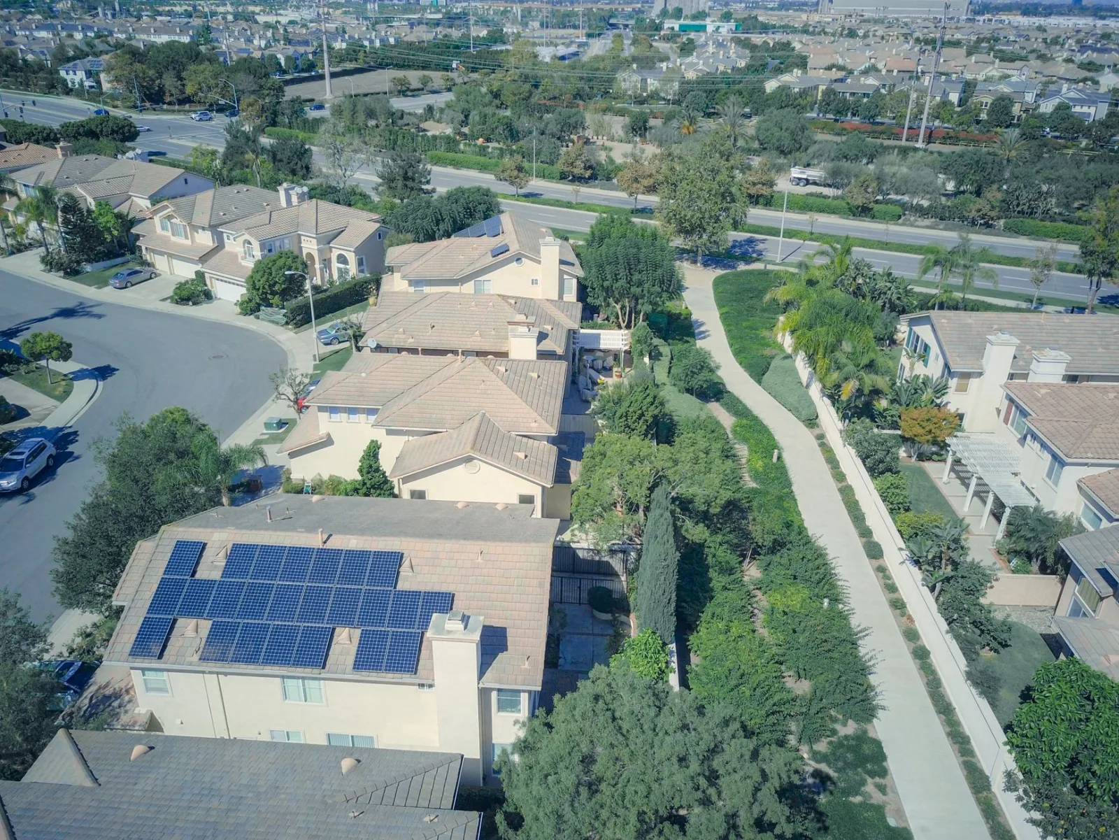 Thuisbatterij warmtepomp zonnepanelen salderingsafbouw