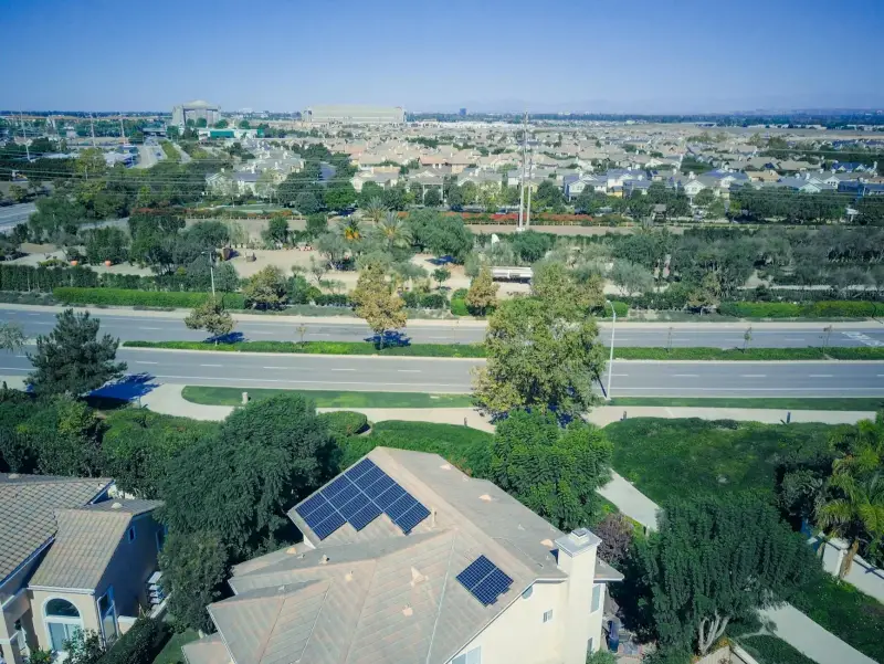 Energie Gemeenschap Zonnepanelen: Voordelen en Kosten
