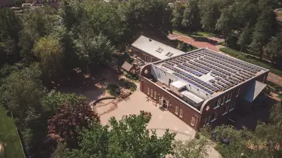 Zonnepanelen Saldering: Gezin van 3 of Meer Personen